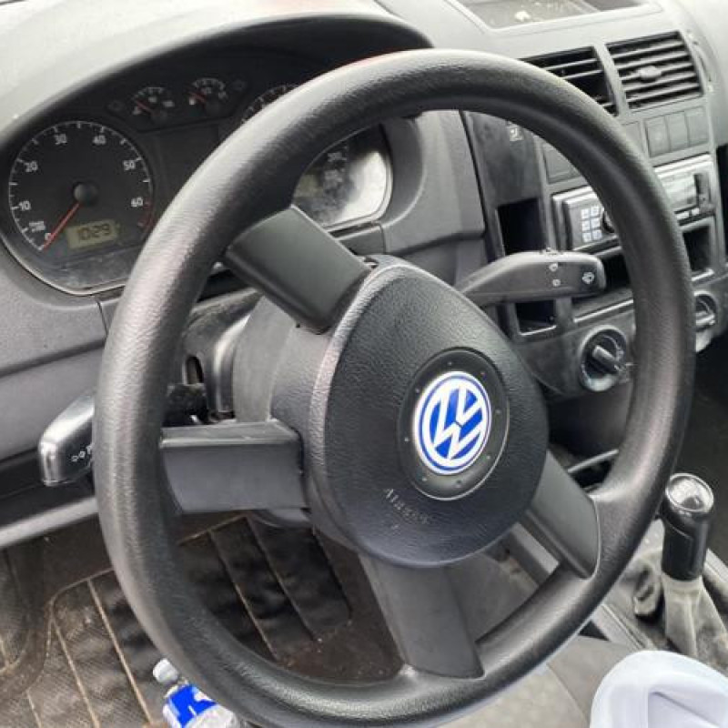 Moteur essuie glace arriere VOLKSWAGEN POLO 4 Photo n°19