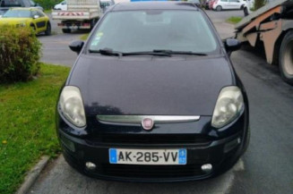 Moteur FIAT PUNTO EVO 3 Photo n°1