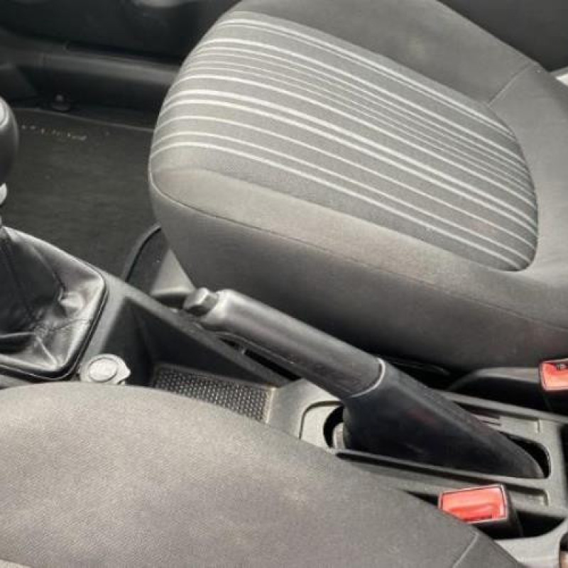 Moteur FIAT PUNTO EVO 3 Photo n°19