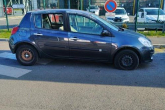 Moteur RENAULT CLIO 3