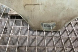 Vitre avant gauche VOLKSWAGEN PASSAT 4