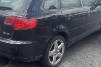 Retroviseur droit AUDI A3 2