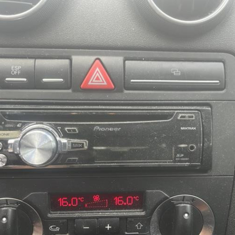 Retroviseur droit AUDI A3 2 Photo n°12