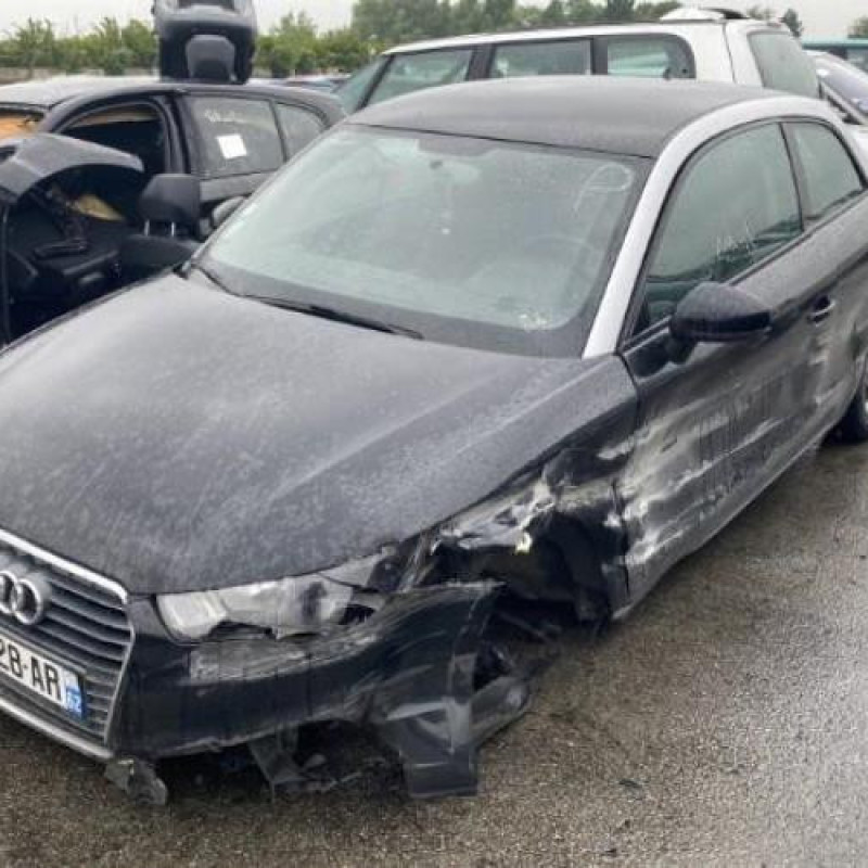 Retroviseur droit AUDI A1 1 Photo n°15