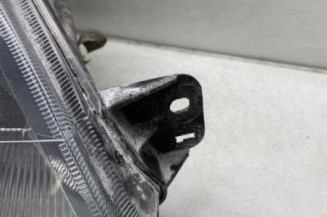 Optique avant principal droit (feux)(phare) FORD FIESTA 5