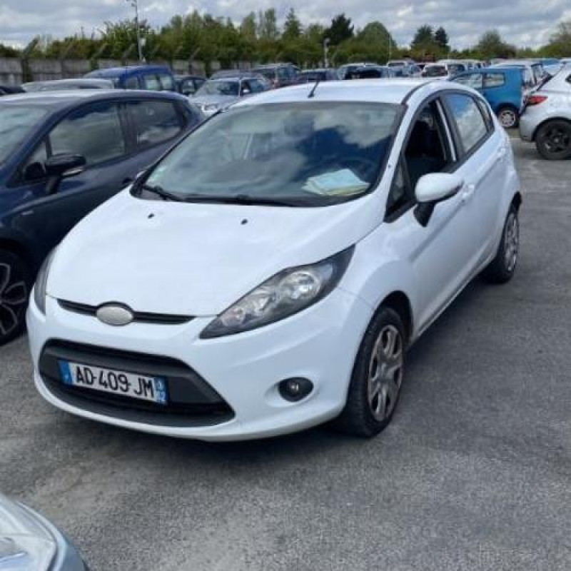Pommeau de vitesses FORD FIESTA 6 Photo n°1