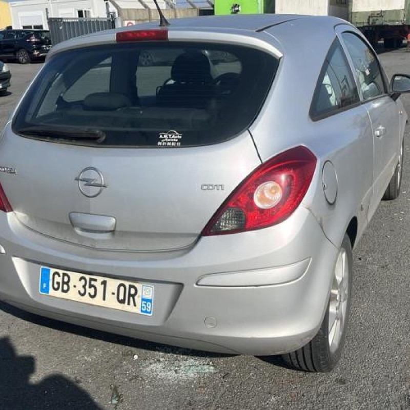 Retroviseur gauche OPEL CORSA D Photo n°13