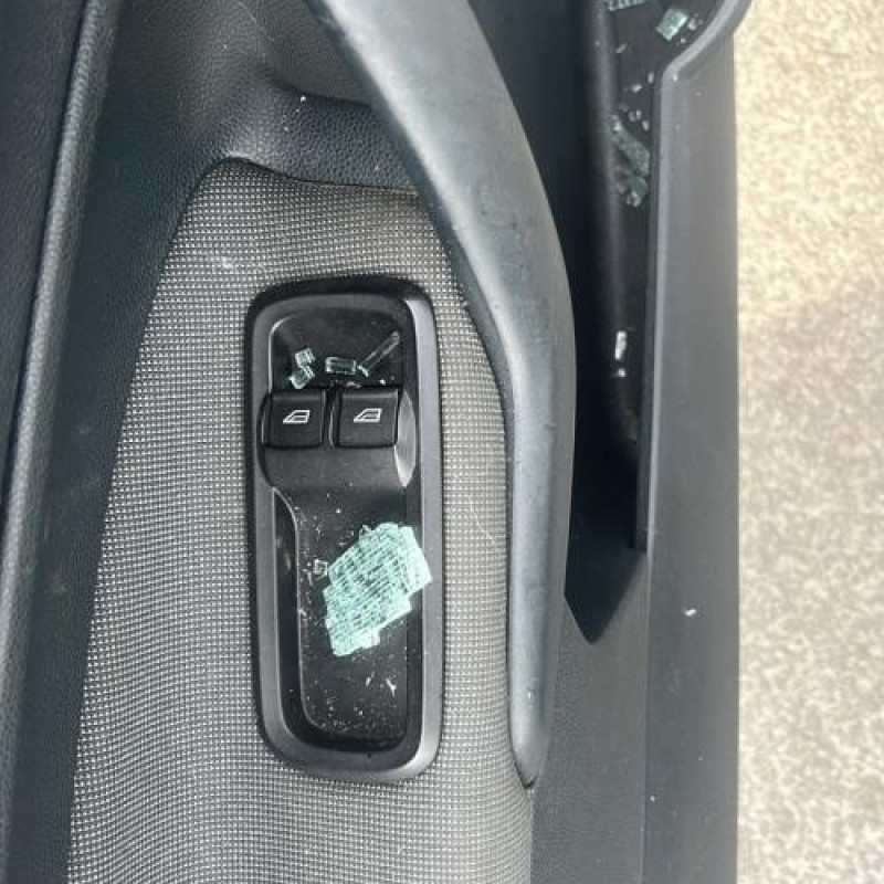 Vase de lave glace FORD FIESTA 6 Photo n°10
