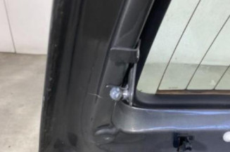 Malle/Hayon arriere RENAULT CLIO 1
