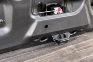 Malle/Hayon arriere RENAULT CLIO 1