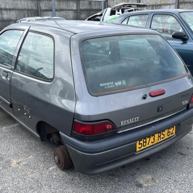 Malle/Hayon arriere RENAULT CLIO 1 Photo n°15