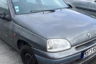 Malle/Hayon arriere RENAULT CLIO 1