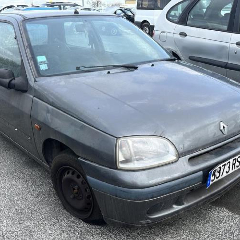 Malle/Hayon arriere RENAULT CLIO 1 Photo n°17