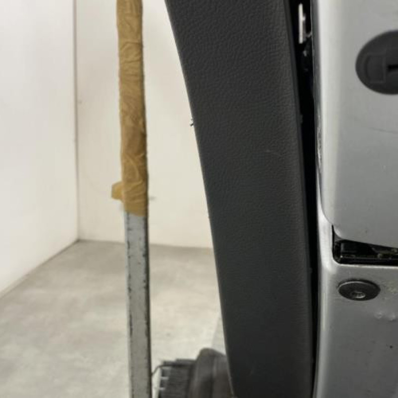 Porte arriere droit VOLKSWAGEN GOLF 5 Photo n°7