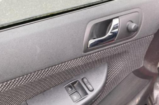 Porte avant droit SKODA FABIA 1