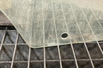 Vitre avant droit CITROEN C3 1