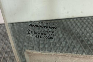 Vitre avant droit CITROEN C3 1