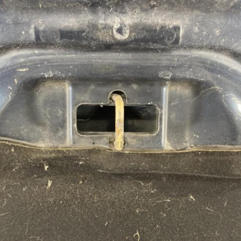 Capot VOLKSWAGEN PASSAT 4 Photo n°6