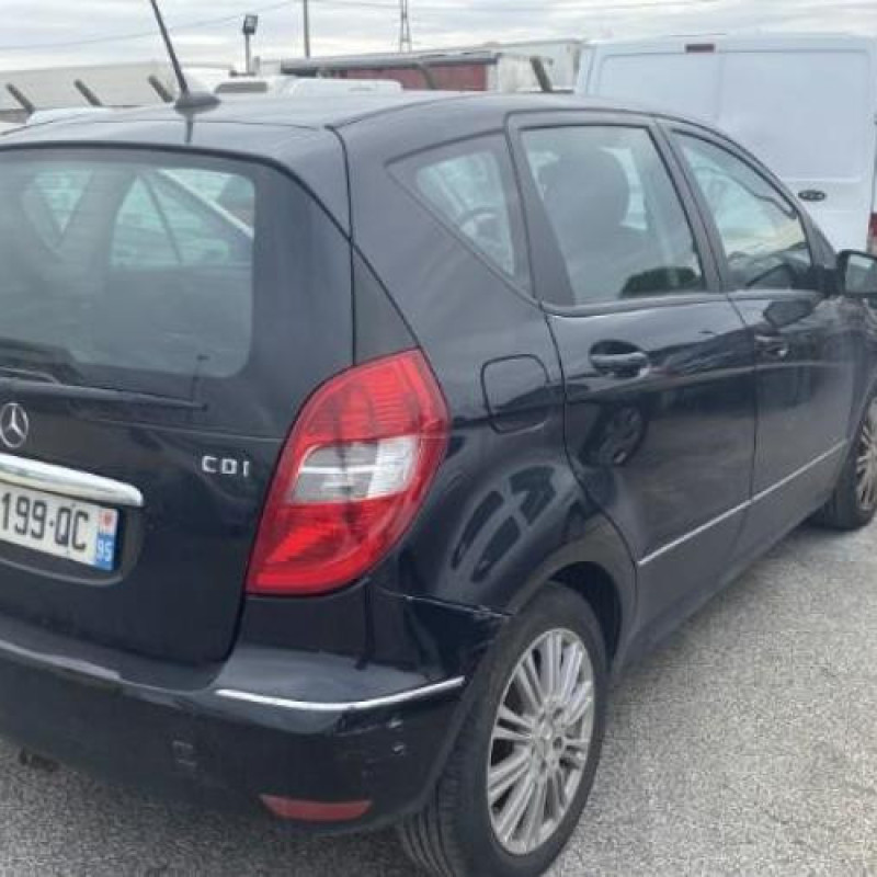 Feu arriere principal droit (feux) MERCEDES CLASSE A 169 Photo n°6