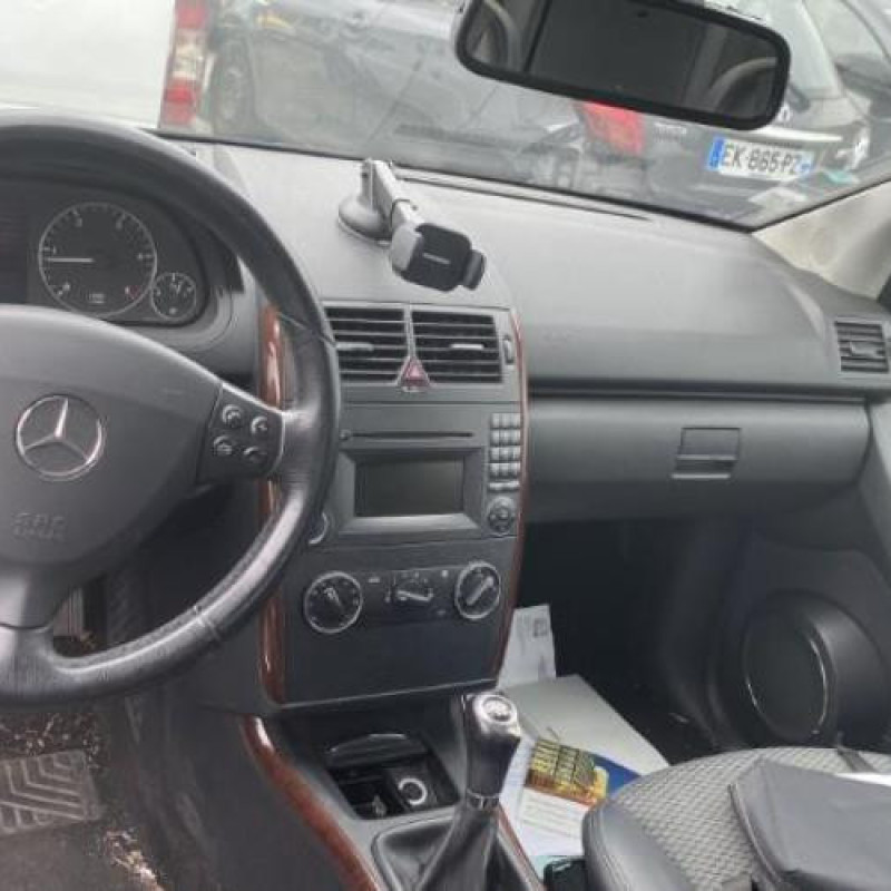 Feu arriere principal droit (feux) MERCEDES CLASSE A 169 Photo n°15