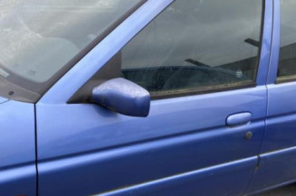 Feu arriere principal gauche (feux) FORD ESCORT 6