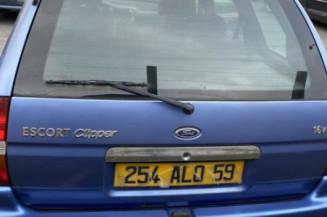 Feu arriere principal gauche (feux) FORD ESCORT 6