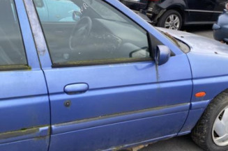 Feu arriere principal gauche (feux) FORD ESCORT 6