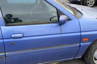 Feu arriere principal gauche (feux) FORD ESCORT 6