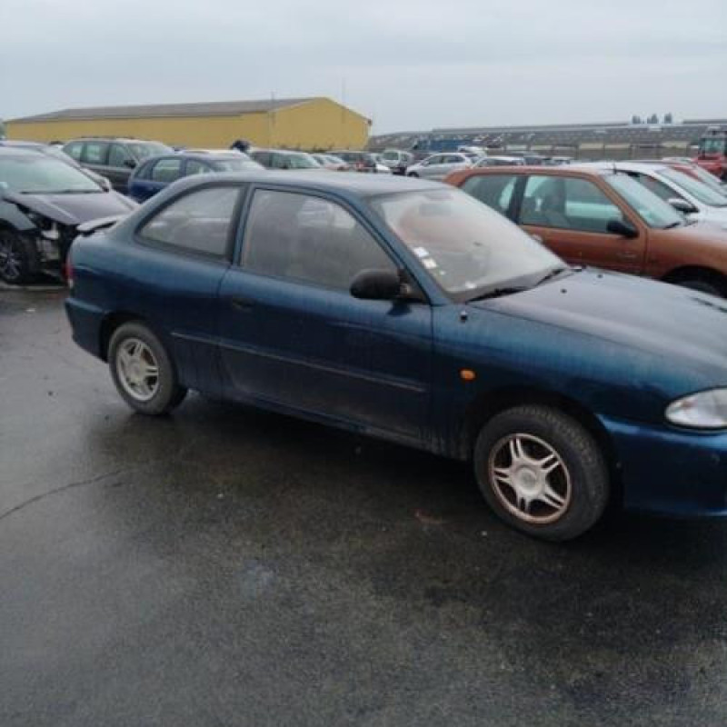 Optique avant secondaire gauche (feux)(clignotant) HYUNDAI PONY 3 Photo n°7