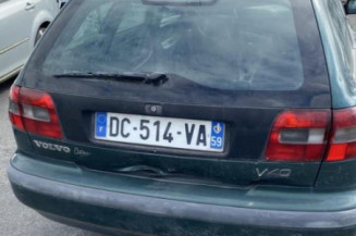 Retroviseur gauche VOLVO V 40 1