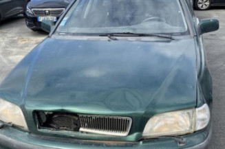 Retroviseur gauche VOLVO V 40 1