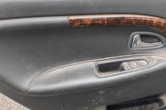 Retroviseur gauche VOLVO V 40 1