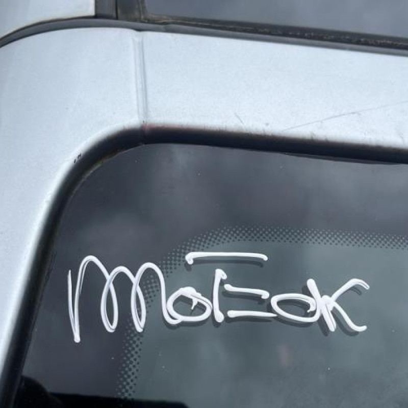 Anti brouillard droit (feux) VOLKSWAGEN EOS Photo n°15