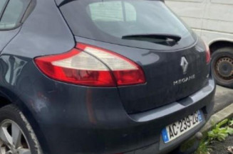 Pretensionneur de ceinture arriere gauche RENAULT MEGANE 3