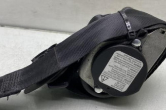 Pretensionneur de ceinture avant gauche VOLKSWAGEN GOLF 6 Photo n°1