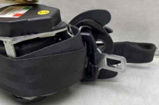 Pretensionneur de ceinture avant gauche VOLKSWAGEN GOLF 6