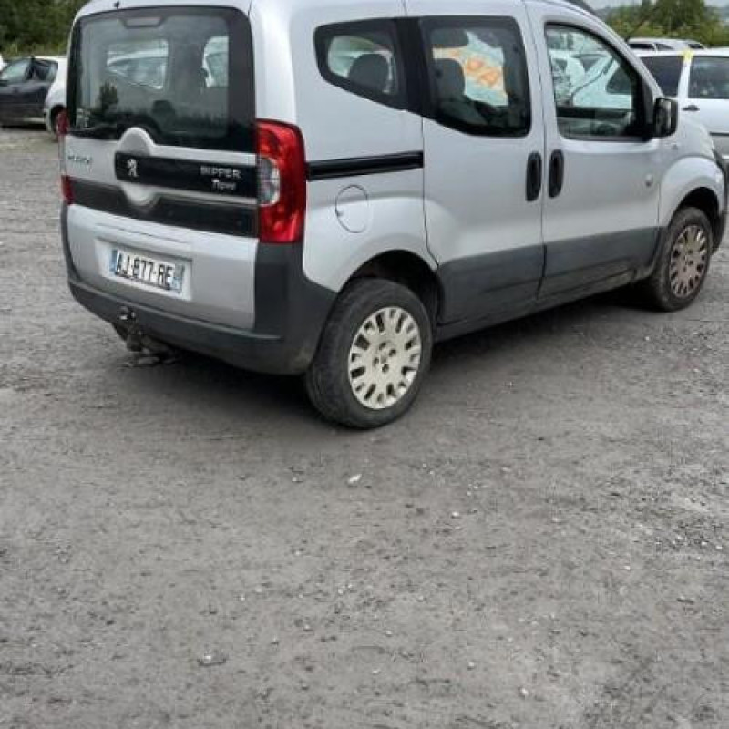 Air bag conducteur PEUGEOT BIPPER Photo n°3