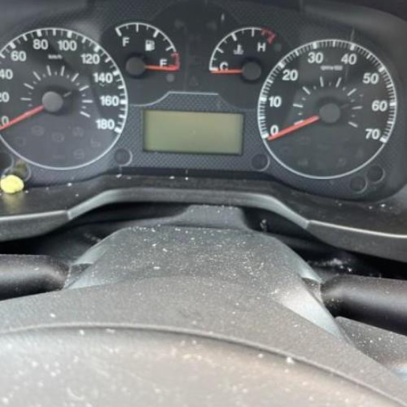 Air bag conducteur PEUGEOT BIPPER Photo n°9