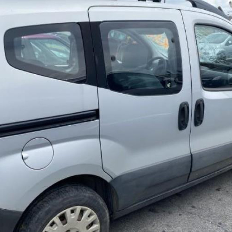 Air bag conducteur PEUGEOT BIPPER Photo n°14