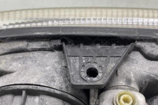 Optique avant principal gauche (feux)(phare) RENAULT LAGUNA 2