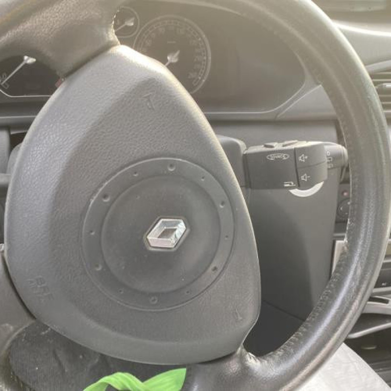 Optique avant principal gauche (feux)(phare) RENAULT LAGUNA 2 Photo n°20