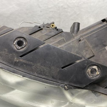 Optique avant principal gauche (feux)(phare) VOLKSWAGEN PASSAT 5