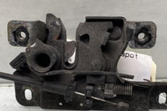 Fermeture de capot SKODA FABIA 1