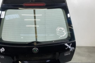 Malle/Hayon arriere SKODA FABIA 1 Photo n°1