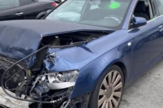 Retroviseur droit AUDI A6 2 Photo n°1