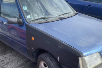 Leve vitre electrique avant droit PEUGEOT 205 Photo n°1