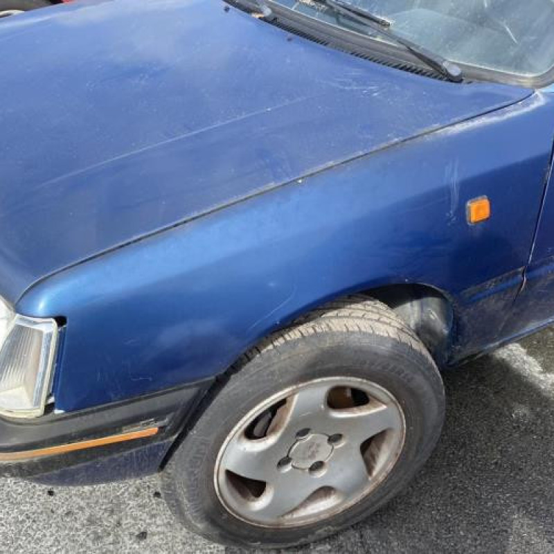 Leve vitre electrique avant droit PEUGEOT 205 Photo n°4