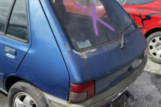 Leve vitre electrique avant droit PEUGEOT 205