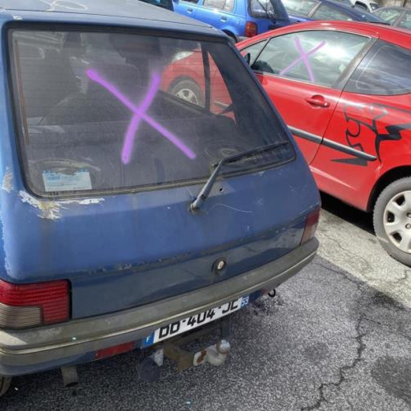 Leve vitre electrique avant droit PEUGEOT 205 Photo n°8