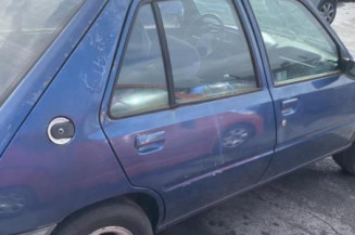 Leve vitre electrique avant droit PEUGEOT 205